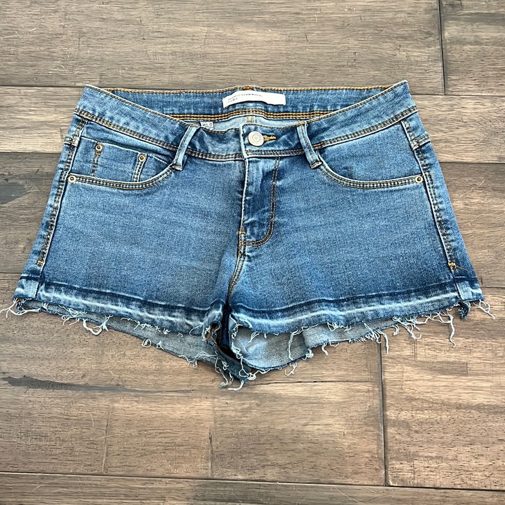 ZARA Trafaluc Jean Shorts Womens Size 4
